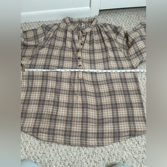 FREE PEOPLE Northern Bound Button Down Blouse EUC sz S - Picture 10 of 10